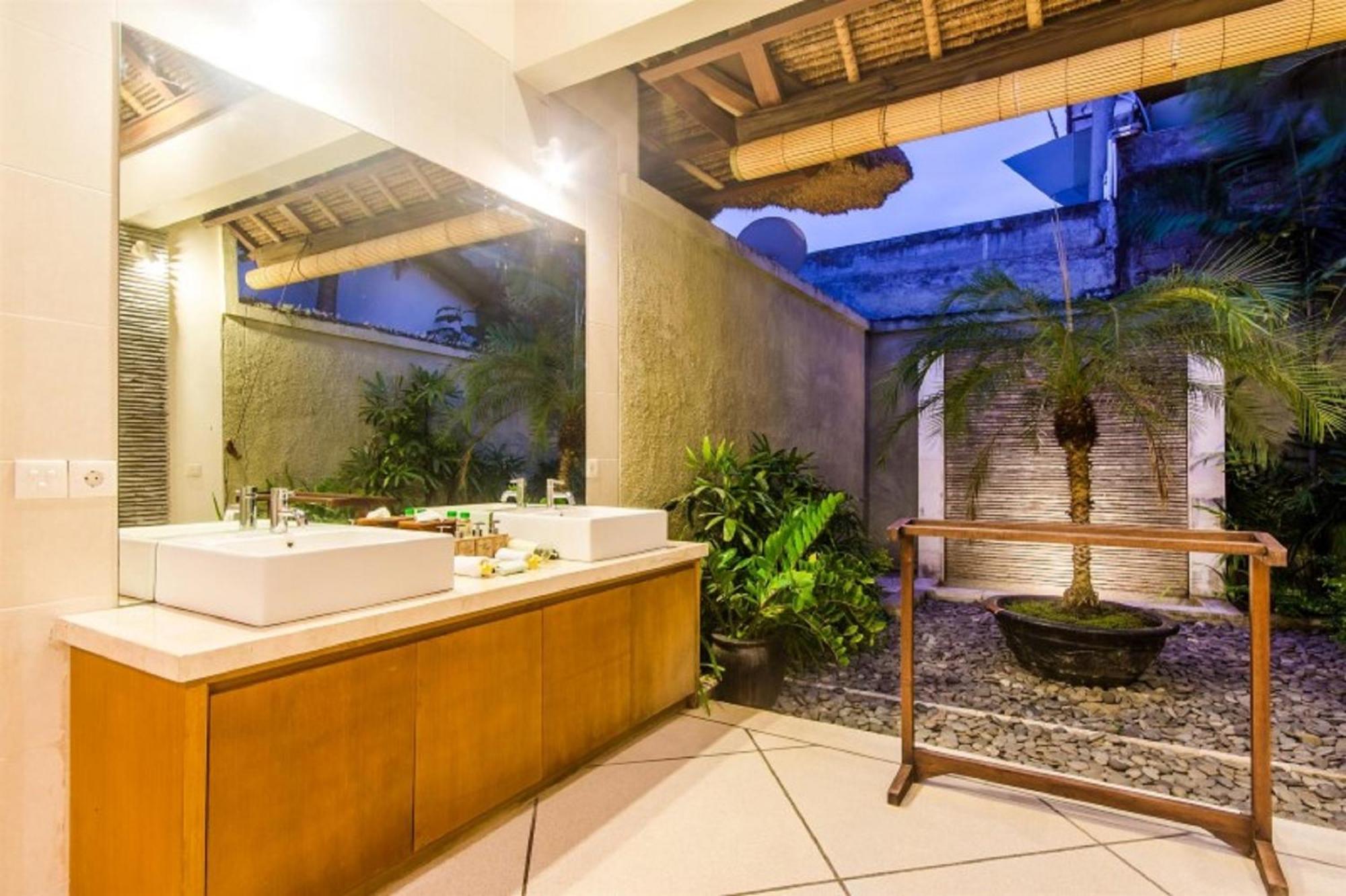 Luxury Villa Antan Central Seminyak Exterior foto